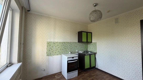 Продам трехкомнатную (3-комн.) квартиру, им. Героя Аверкиева А.А. ул, 14, Краснодар г