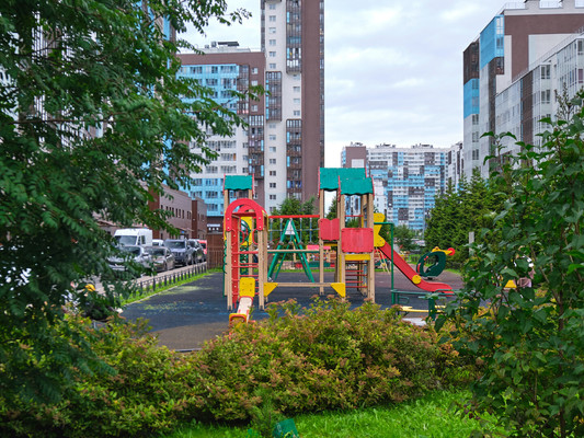 Продам двухкомнатную (2-комн.) квартиру, Комендантский пр-кт, 67, Санкт-Петербург г