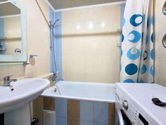 Продам однокомнатную (1-комн.) квартиру, Верхоянский пер, 11, Ростов-на-Дону г