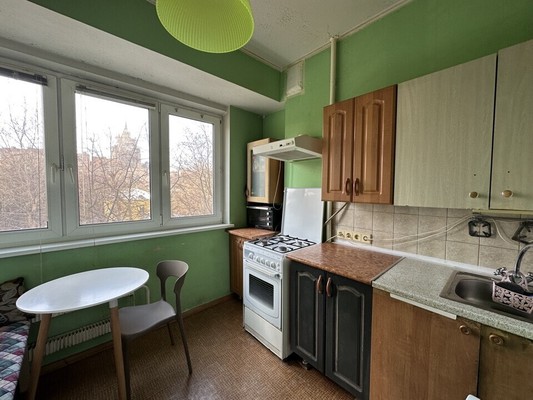 Продам двухкомнатную (2-комн.) квартиру, Малый Власьевский пер, 6, Москва г