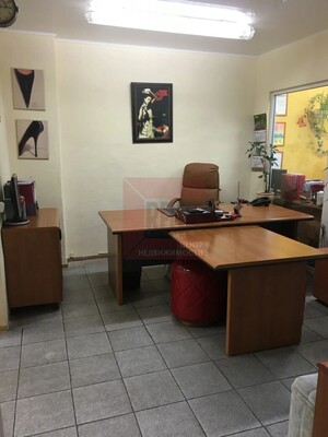 Продам коммерческое помещение 57,5 м2, Ольштынская ул, 6-10, Калининград г
