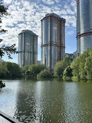 Продам двухкомнатную (2-комн.) квартиру, Вернадского пр-кт, 92, Москва г