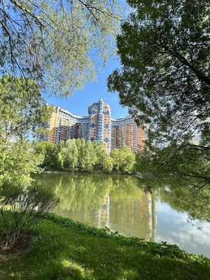 Продам двухкомнатную (2-комн.) квартиру, Вернадского пр-кт, 92, Москва г