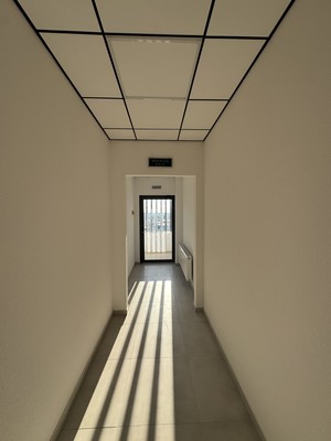 Продам трехкомнатную (3-комн.) квартиру, Александра Суворова пр-кт, 25к, Симферополь г