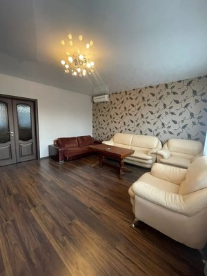 Продам трехкомнатную (3-комн.) квартиру, Лесгафта ул, 3, Казань г