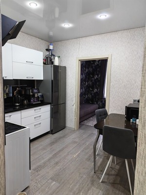 Продам двухкомнатную (2-комн.) квартиру, Первомайская ул, 121а, Сыктывкар г