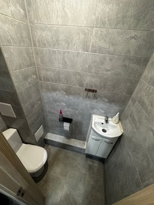 Продам двухкомнатную (2-комн.) квартиру, Первомайская ул, 121а, Сыктывкар г