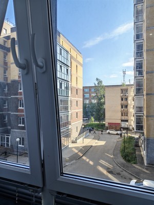 Продам двухкомнатную (2-комн.) квартиру, Первомайская ул, 121а, Сыктывкар г