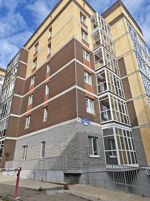 Продам двухкомнатную (2-комн.) квартиру, Первомайская ул, 121а, Сыктывкар г