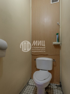 Продам двухкомнатную (2-комн.) квартиру, Затонная ул, 4, Москва г
