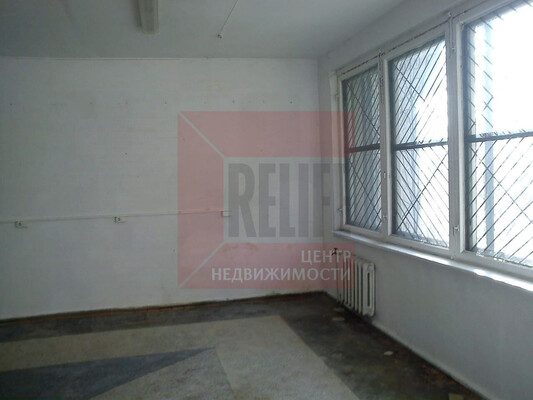 Продам коммерческое помещение 234,7 м2, 4-я Большая Окружная ул, Васильково п