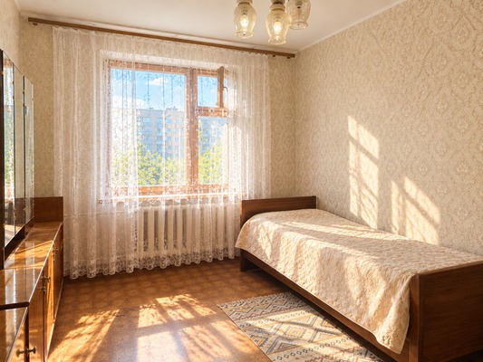 Продам двухкомнатную (2-комн.) квартиру, Станкозаводская ул, 28/9, Рязань г