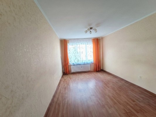Продам двухкомнатную (2-комн.) квартиру, Строителей ул, 44а, Йошкар-Ола г
