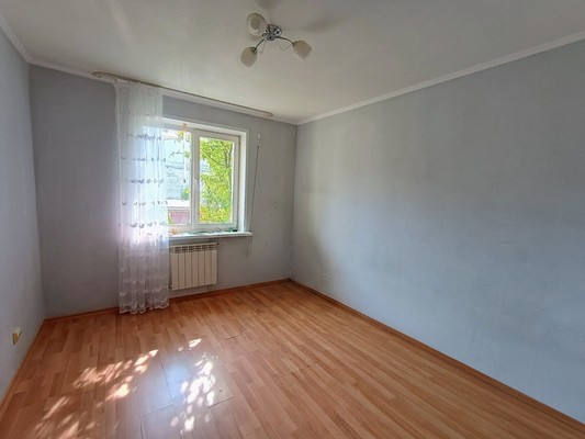 Продам двухкомнатную (2-комн.) квартиру, Строителей ул, 44а, Йошкар-Ола г