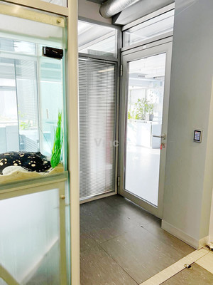 Продам коммерческое помещение 1 538,3 м2, Осенняя ул, 17к1, Москва г