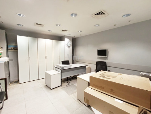 Продам коммерческое помещение 1 538,3 м2, Осенняя ул, 17к1, Москва г