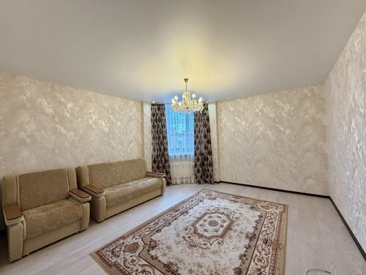 Продам двухкомнатную (2-комн.) квартиру, Московская ул, 84к1, Чехов г