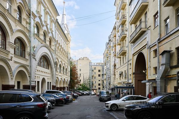 Продам многокомнатную квартиру, Тверская ул, 6, Москва г