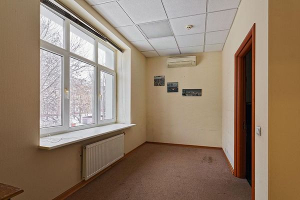 Продам коммерческое помещение 1 331 м2, Армавирская ул, 12, Москва г