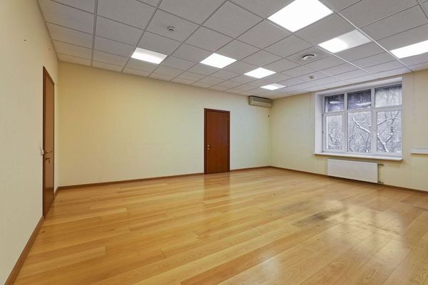 Продам коммерческое помещение 1 331 м2, Армавирская ул, 12, Москва г