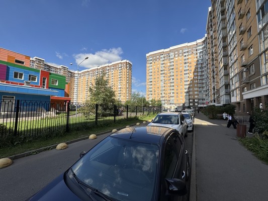 Продам однокомнатную (1-комн.) квартиру, Мира ул, 4к1, Люберцы г