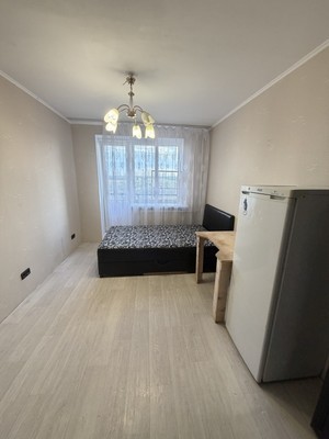 Сдам комнату в 6-комн. квартире, Заводской пр-кт, 36, Колпино г