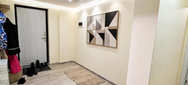 Продам двухкомнатную (2-комн.) квартиру, Георгия Величко ул, 7, Ханты-Мансийск г