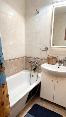 Продам однокомнатную (1-комн.) квартиру, Энгельса ул, 54, Ханты-Мансийск г