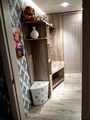 Продам трехкомнатную (3-комн.) квартиру, Березовская ул, 8а, Ханты-Мансийск г