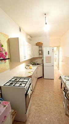 Продам трехкомнатную (3-комн.) квартиру, Кирова ул, 39, Ханты-Мансийск г