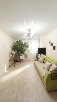 Продам трехкомнатную (3-комн.) квартиру, Кирова ул, 39, Ханты-Мансийск г
