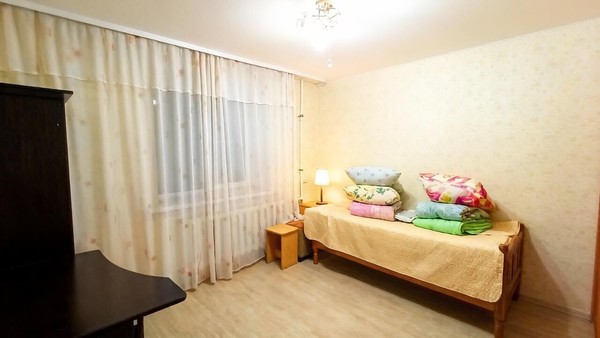 Продам трехкомнатную (3-комн.) квартиру, Кирова ул, 39, Ханты-Мансийск г