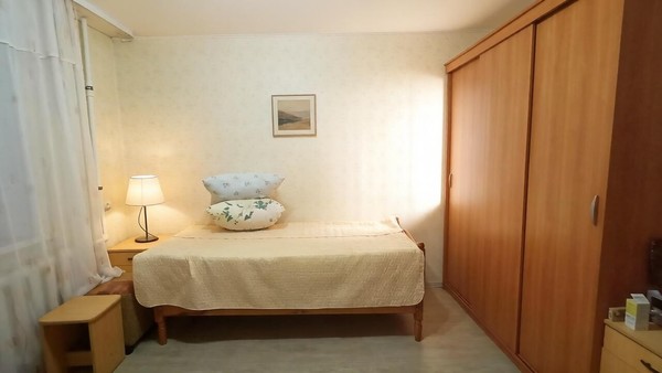 Продам трехкомнатную (3-комн.) квартиру, Кирова ул, 39, Ханты-Мансийск г