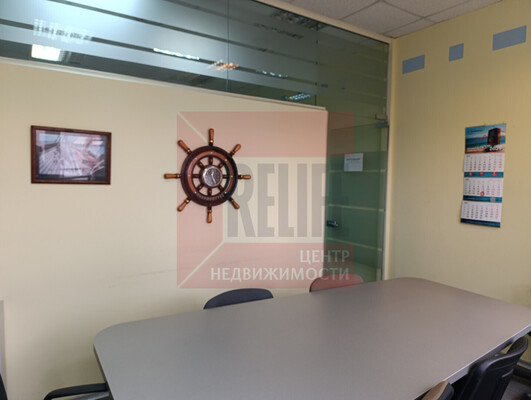 Сдам коммерческое помещение 101,9 м2, Московский пр-кт, 40, Калининград г