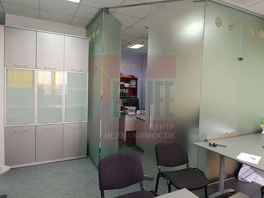 Сдам коммерческое помещение 101,9 м2, Московский пр-кт, 40, Калининград г
