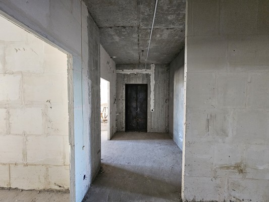 Продам трехкомнатную (3-комн.) квартиру, Комсомольская ул, 8, Краснодар г