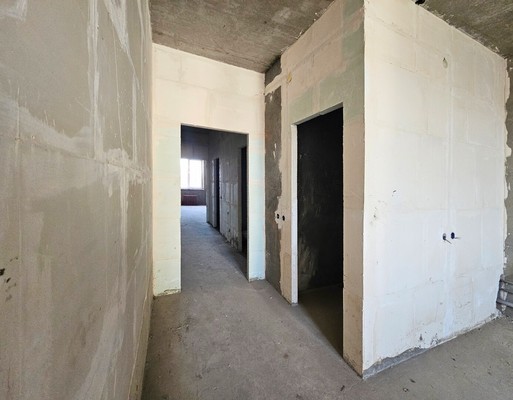 Продам трехкомнатную (3-комн.) квартиру, Комсомольская ул, 8, Краснодар г