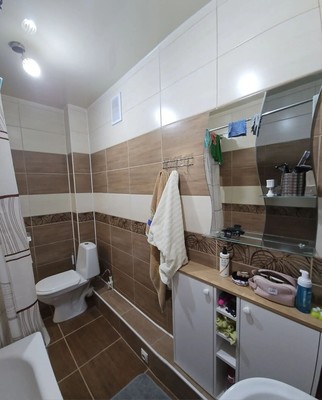 Продам двухкомнатную (2-комн.) квартиру, Магнитогорская ул, 1а, Ростов-на-Дону г
