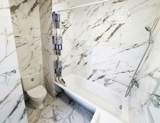 Продам трехкомнатную (3-комн.) квартиру, Молодцова ул, 19к2, Москва г