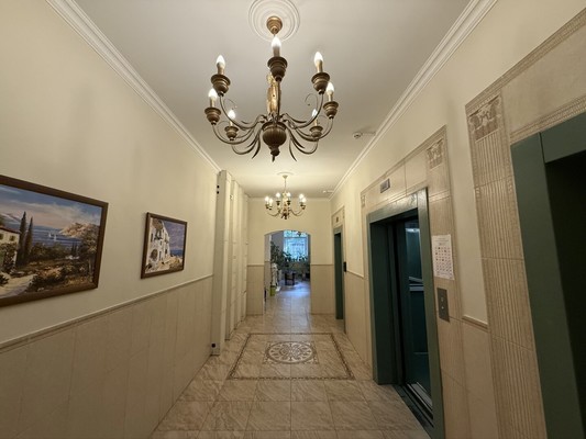 Продам трехкомнатную (3-комн.) квартиру, Молодцова ул, 19к2, Москва г