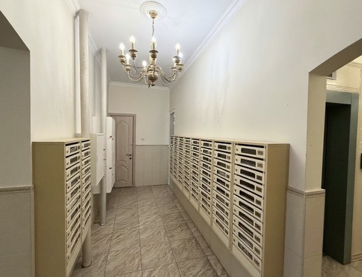 Продам трехкомнатную (3-комн.) квартиру, Молодцова ул, 19к2, Москва г