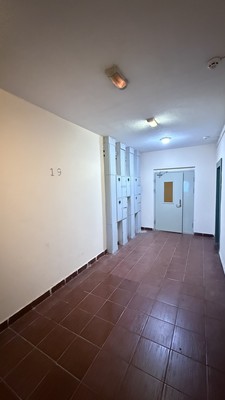 Продам трехкомнатную (3-комн.) квартиру, Молодцова ул, 19к2, Москва г