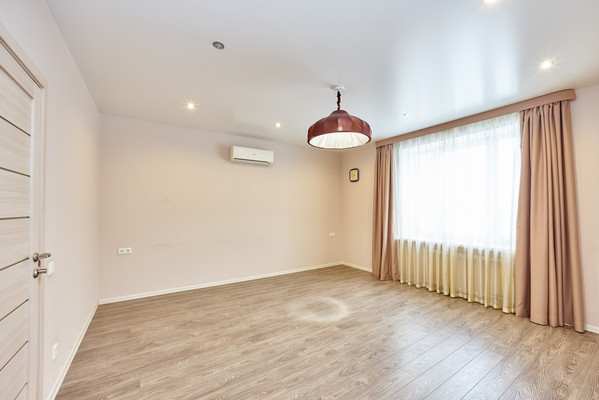 Продам трехкомнатную (3-комн.) квартиру, Клименко ул, 20, Пермь г