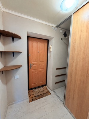 Продам однокомнатную (1-комн.) квартиру, Энгельса ул, 426, Батайск г