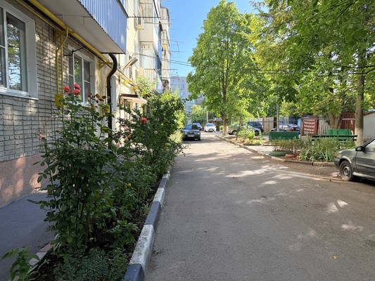 Продам однокомнатную (1-комн.) квартиру, Энгельса ул, 426, Батайск г