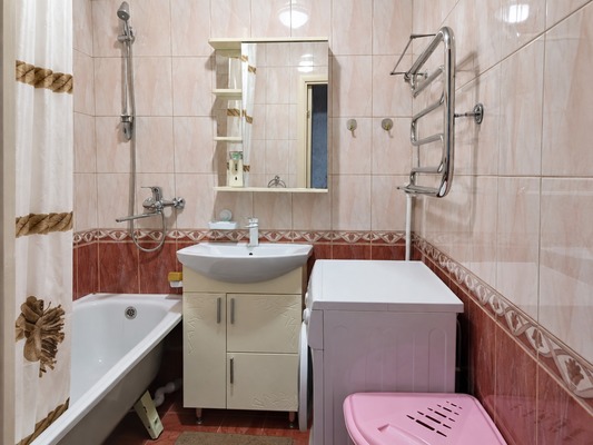 Продам двухкомнатную (2-комн.) квартиру, Молодёжный пер, 6, Гулькевичи г