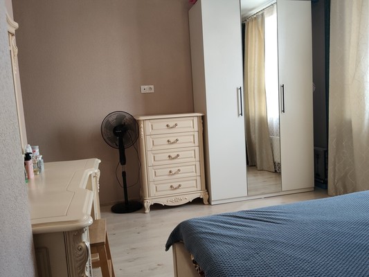 Продам трехкомнатную (3-комн.) квартиру, Романычева (Новое Павлино мкр.) ул, 1, Балашиха г