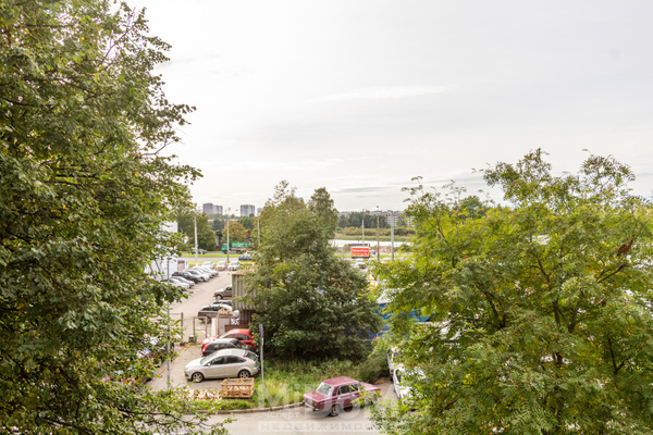 Продам двухкомнатную (2-комн.) квартиру, Выборгское ш, 31, Санкт-Петербург г