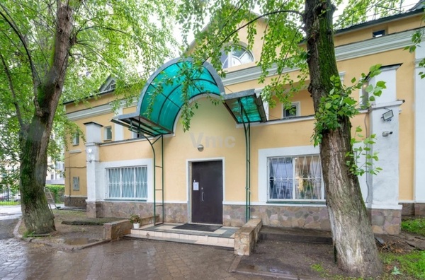 Продам коммерческое помещение 1 560 м2, Софьи Ковалевской ул, 22 2, Москва г