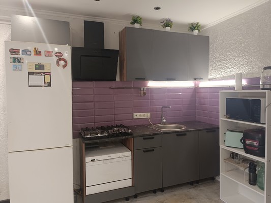 Продам трехкомнатную (3-комн.) квартиру, Ю.А.Инге ул, 46к9, Симферополь г